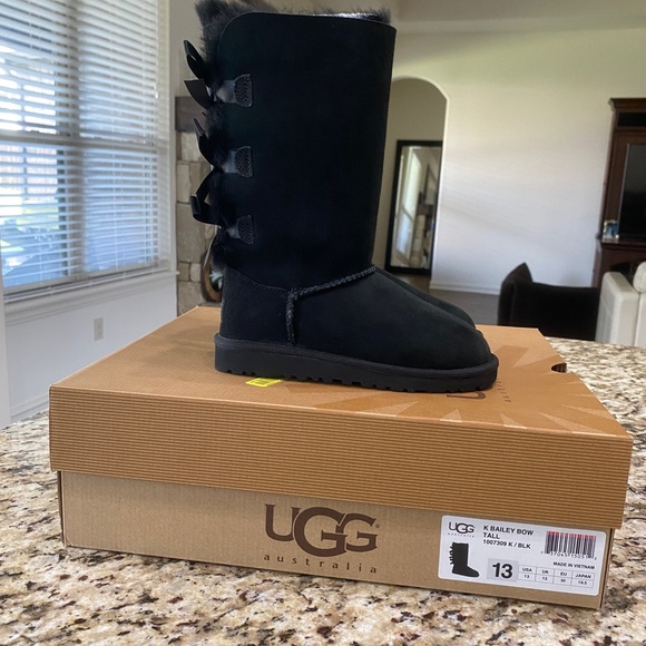 BAILEY BOW II TALL BOOT kids Sz 13 - Picture 3 of 7